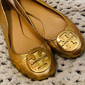 Tory Burch Gold Flats 10.5